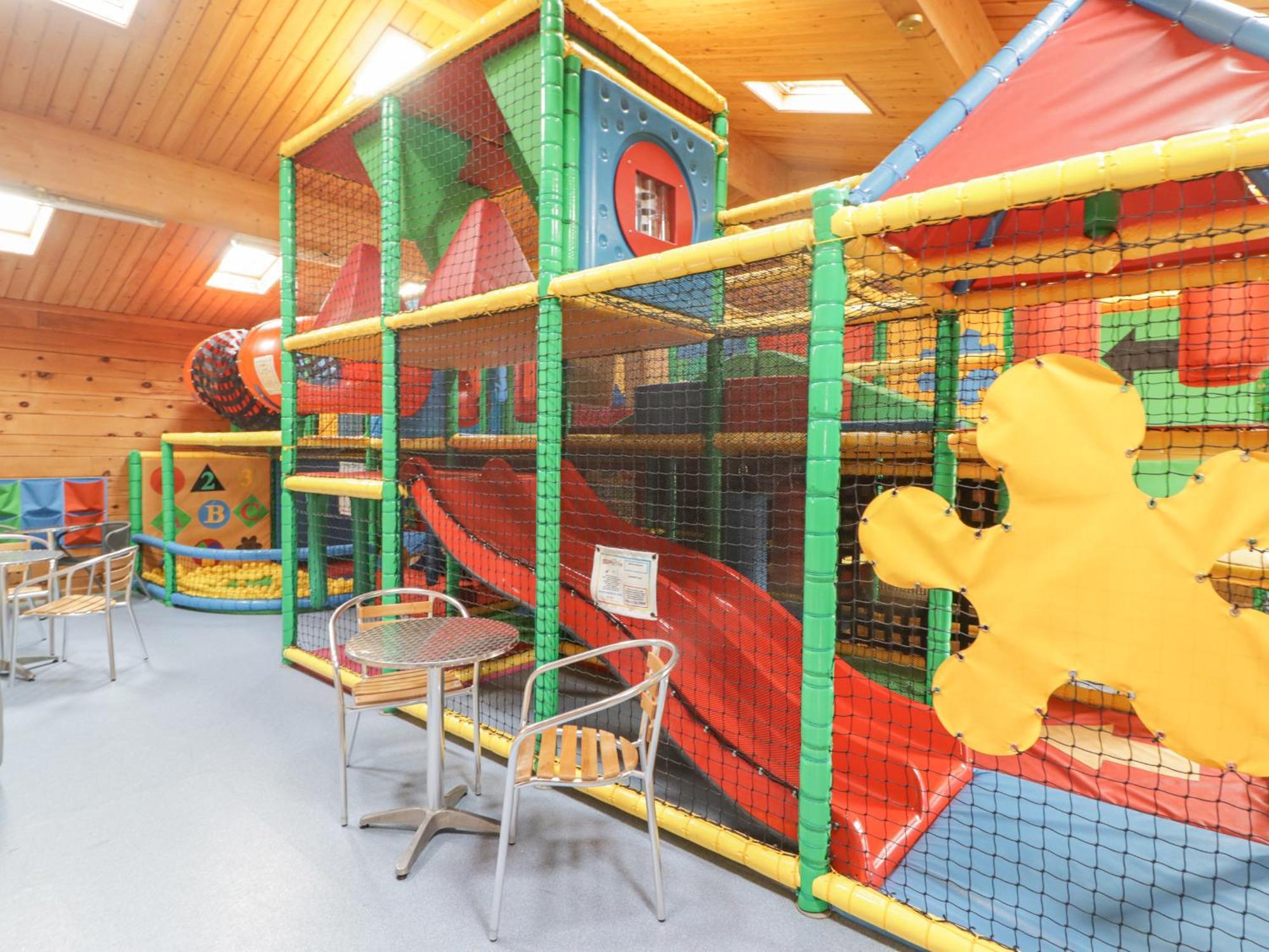 48 Gower Holiday Village Swansea Bagian luar foto