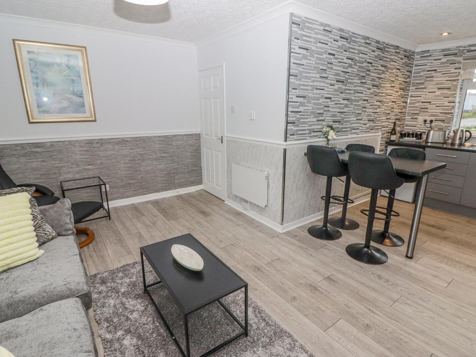 48 Gower Holiday Village Swansea Bagian luar foto
